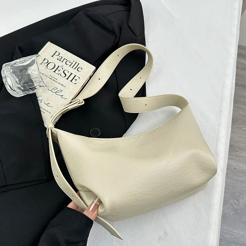 Small Designer Women's Black Bag Simple Retro Crossbody Bags Luxury Pu Leather Female Handbags Pure Color Bucket Shoulder Bags