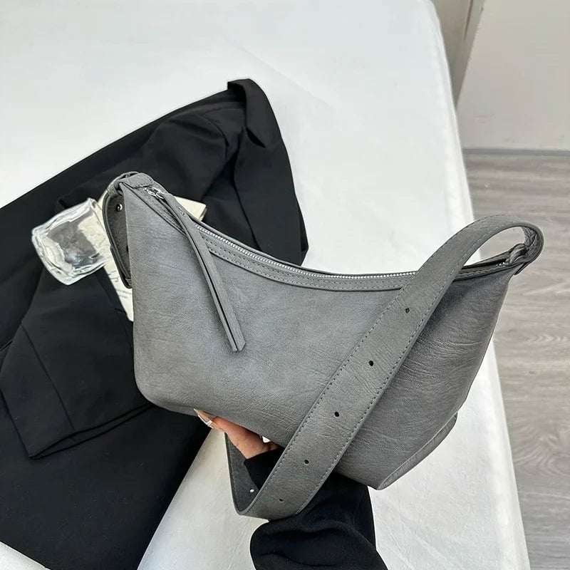 Small Designer Women's Black Bag Simple Retro Crossbody Bags Luxury Pu Leather Female Handbags Pure Color Bucket Shoulder Bags