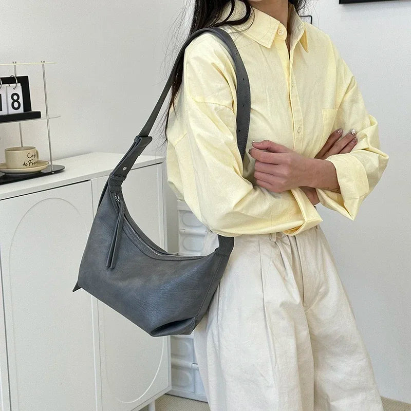 Small Designer Women's Black Bag Simple Retro Crossbody Bags Luxury Pu Leather Female Handbags Pure Color Bucket Shoulder Bags